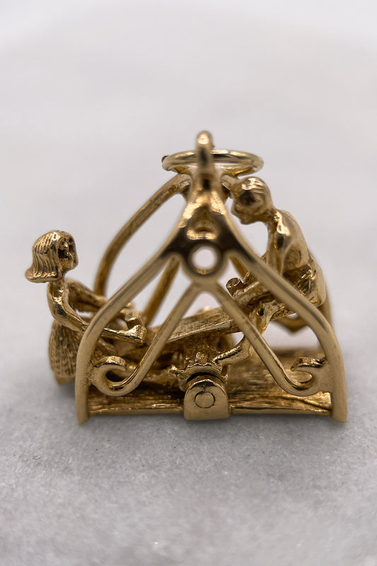 The Playful Lovers’ Articulated See-Saw Charm (375 9ct gold, made in 1970)