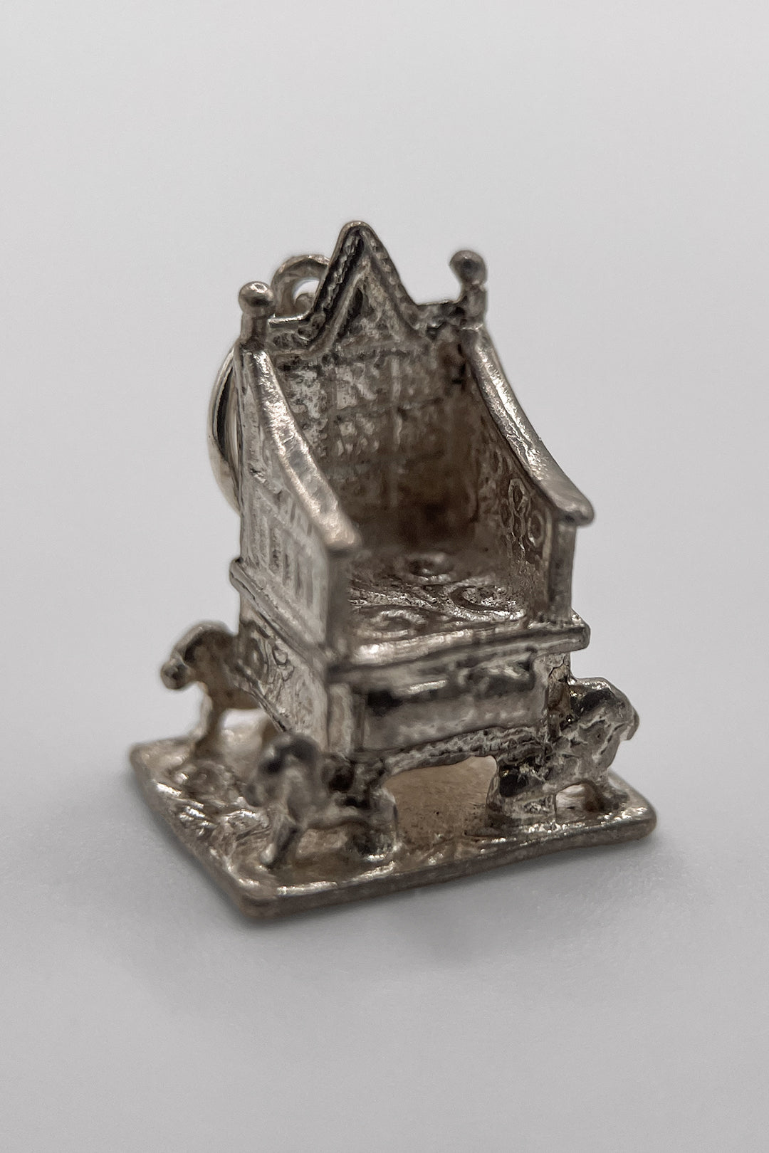The 1953 Coronation Throne of Queen Elizabeth II (925 Sterling Silver, made circa 1950 - 1970)