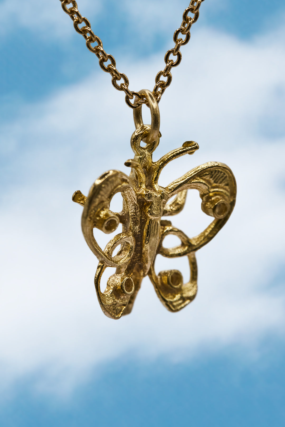 The Fluttering Golden Vintage Butterfly Charm (9ct 375 Gold)